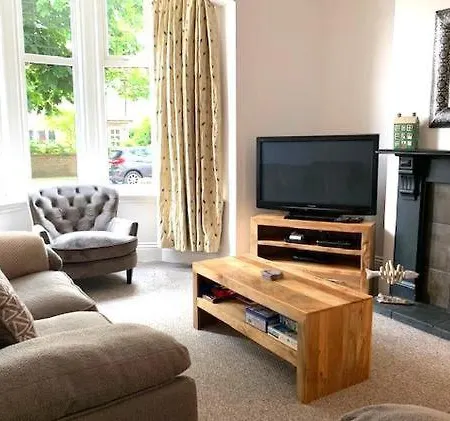 Landing Central Location Great For Families